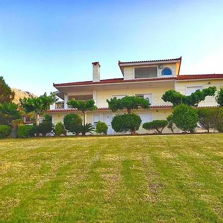 Aegean Villa *