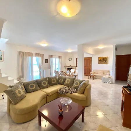 Aegean Villa *